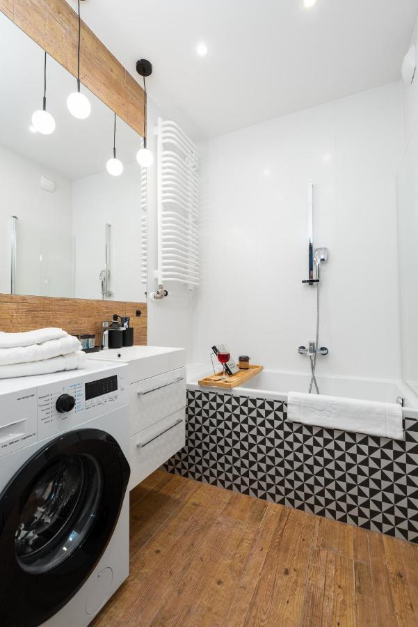 Kairos Apartments -Tower II Premium - Darmowy Parking, Silownia, Sauna - Scisle Centrum Катовице Екстериор снимка
