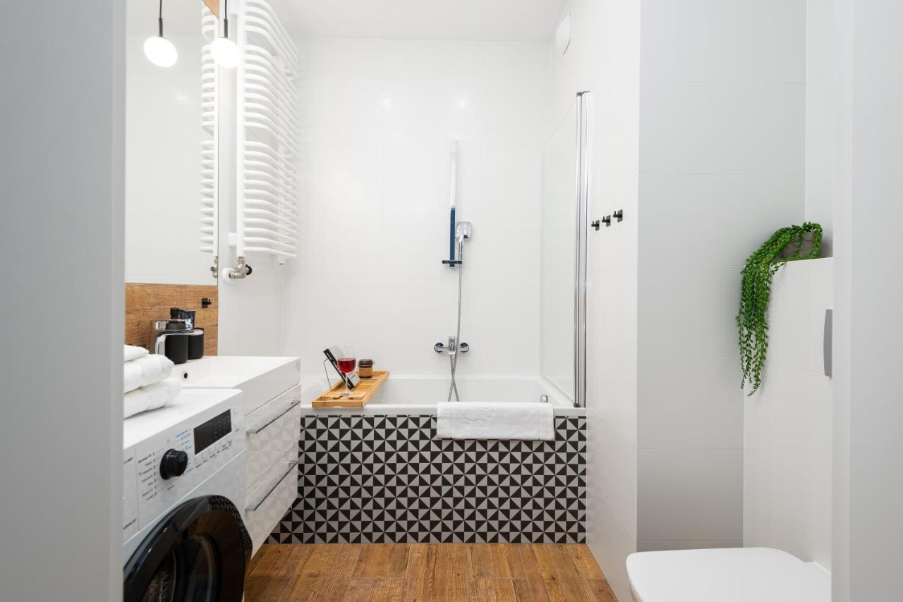 Kairos Apartments -Tower II Premium - Darmowy Parking, Silownia, Sauna - Scisle Centrum Катовице Екстериор снимка